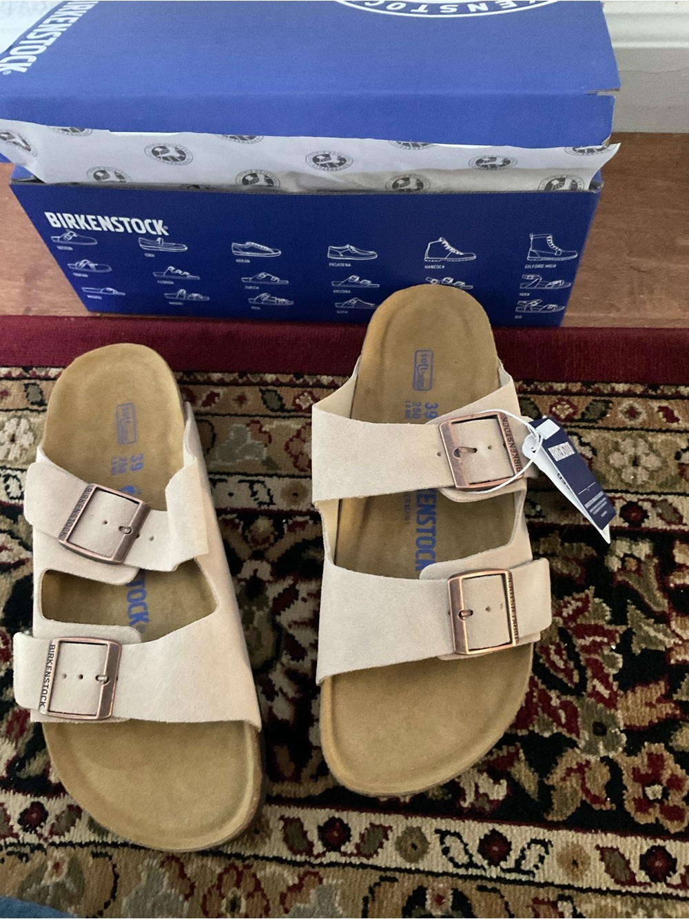 Birkenstock Arizona Suede - Sand - Narrow